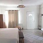 度假居 Zoi's Hοuse.vacation In Mani Near *