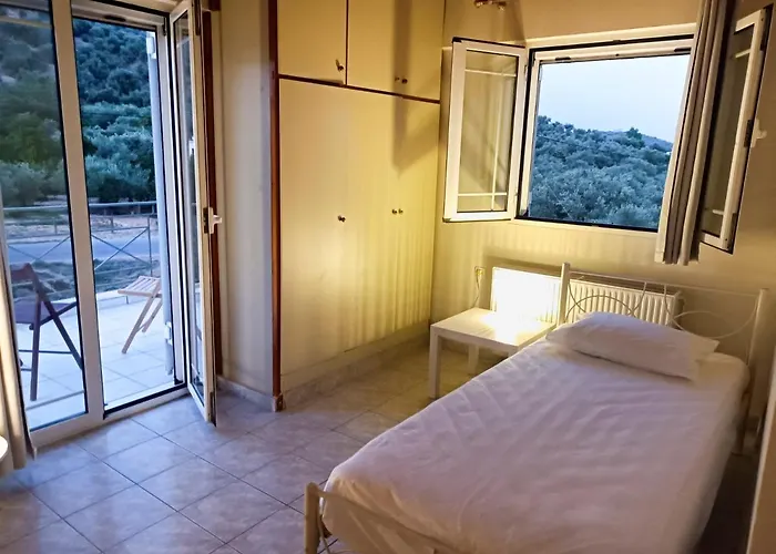 Zoi's Hοuse.vacation In Mani Near Сasa de vacaciones Vathí